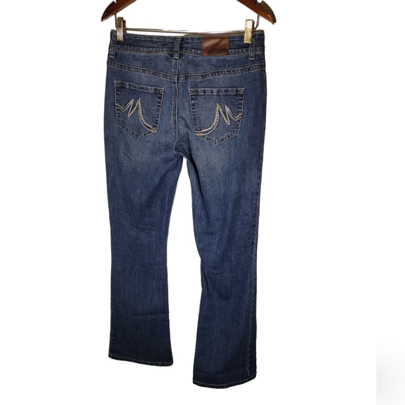 Maurices Bootcut Jeans - Size 3/4 Short - Picture 2 of 3